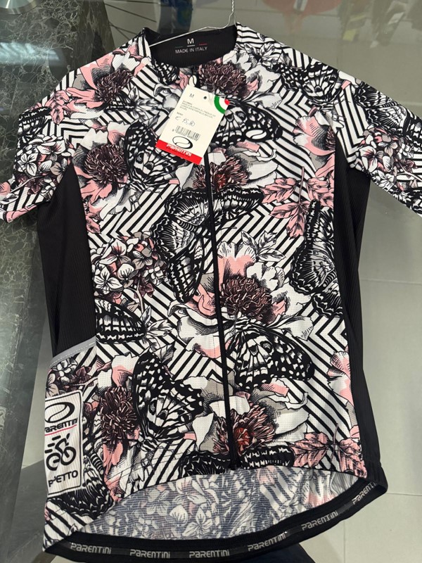 Maglia farfalle